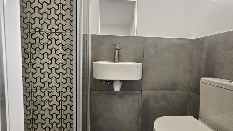 4 Bedroom Property for Sale in Shelley Point Western Cape